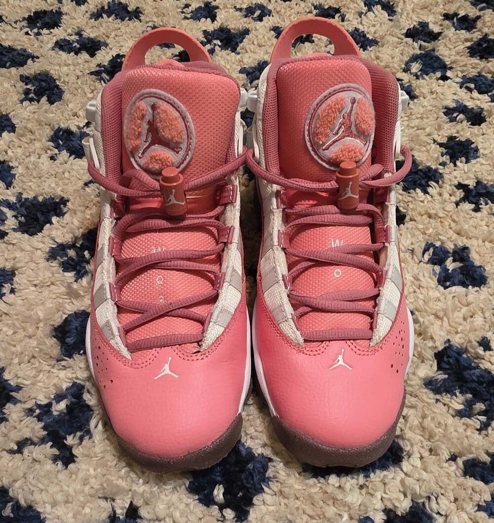 Jordan 6 Rings GS Size 5.5Y Coral Chalk Desert Berry